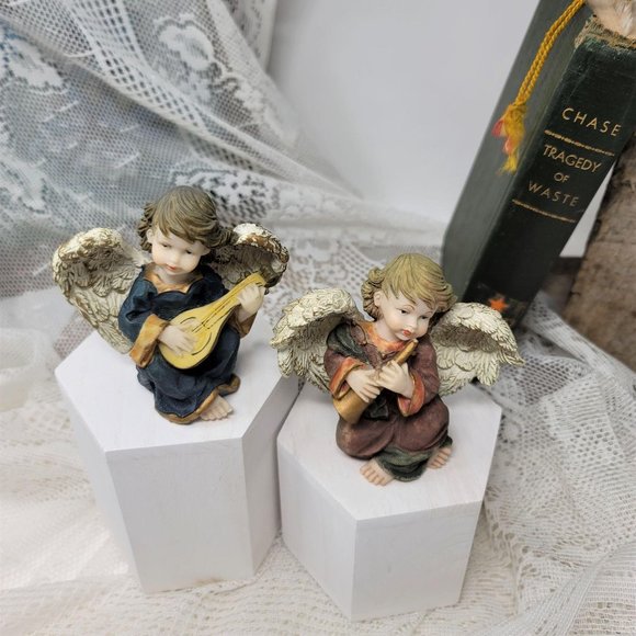 Sweet Angels playing Musical Instruments - Picture 2 of 7